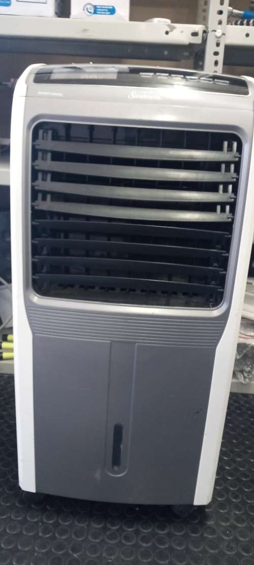 **BARGAIN BUY** SUNBEAM AIR COOLER & HEATER **R1500 RETAIL** GRAB IT @ JUST R799!